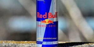 Red Bull kya hai , रेड बुल पीने से क्या होता है