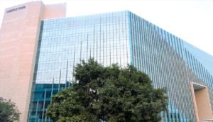 ambience corporate tower ii: Location, closing and Opening Time